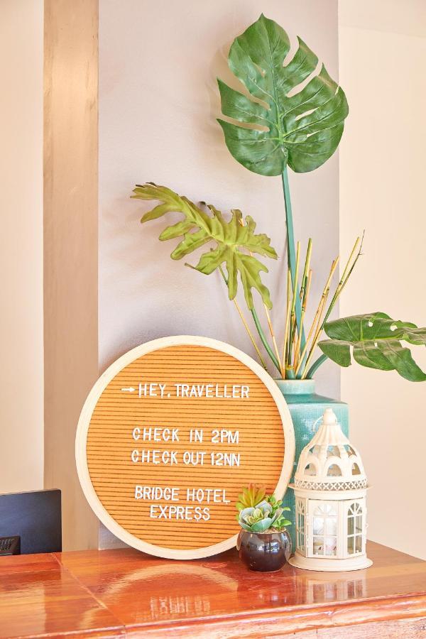 Bridge Hotel Express คากายันเดโอโร ภายนอก รูปภาพ